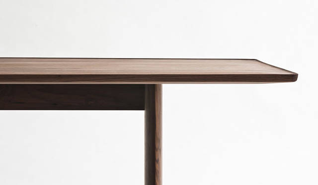 <strong>TIME & STYLE｜タイム アンド スタイル</strong>　ダイニングテーブル LOTUS（ロータス）