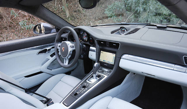 <strong>Porsche 911 type 991｜ポルシェ 911 （991型）</strong>