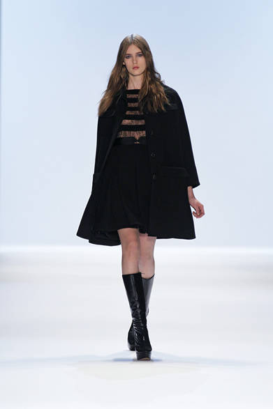 <strong>JILLSTUART｜ジルスチュアート</strong>　2012-13年秋冬コレクション速報