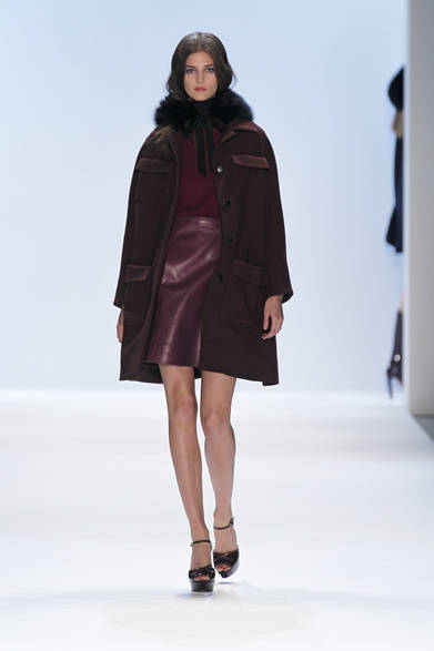 <strong>JILLSTUART｜ジルスチュアート</strong>　2012-13年秋冬コレクション速報