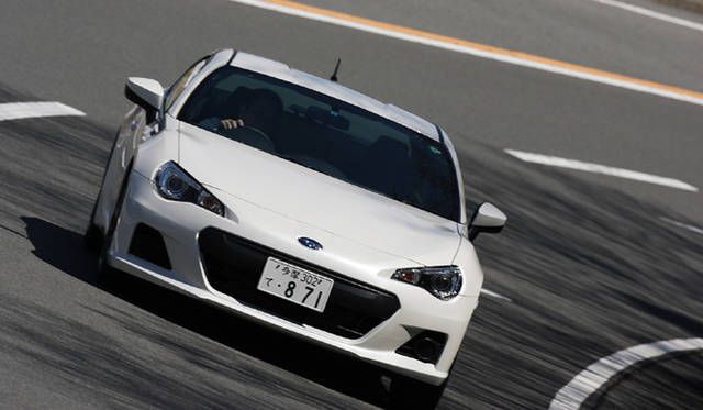 <strong>SUBARU BRZ｜スバル BRZ</strong>