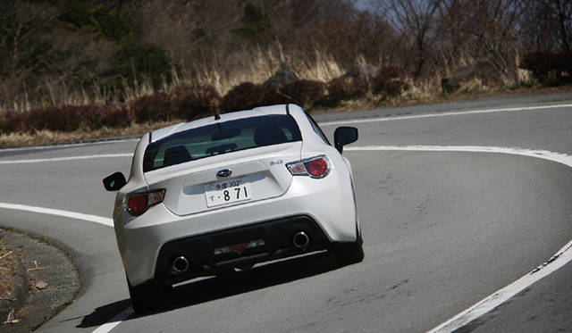 <strong>SUBARU BRZ｜スバル BRZ</strong>