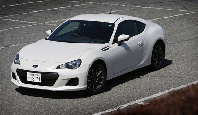 <strong>SUBARU BRZ｜スバル BRZ</strong>