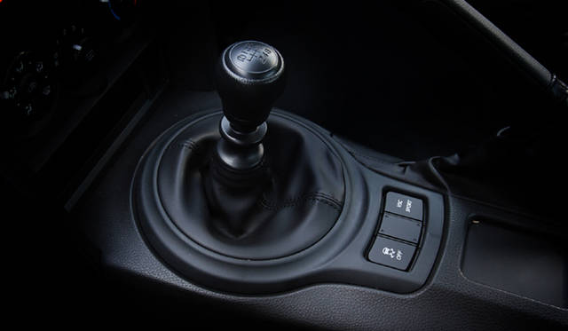 <strong>SUBARU BRZ｜スバル BRZ</strong>