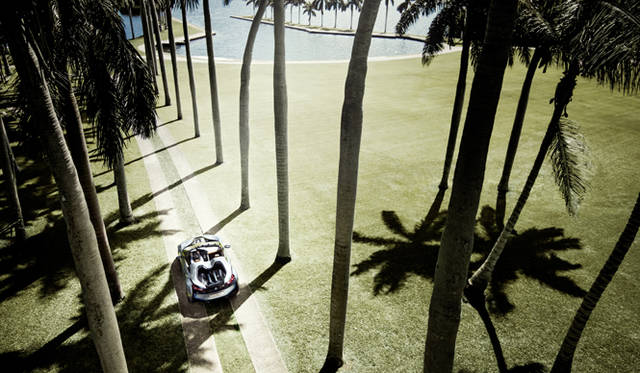 <strong>BMW i8 Concept Spyder｜ビー・エム・ダブリュー i8 コンセプト スパイダー</strong>