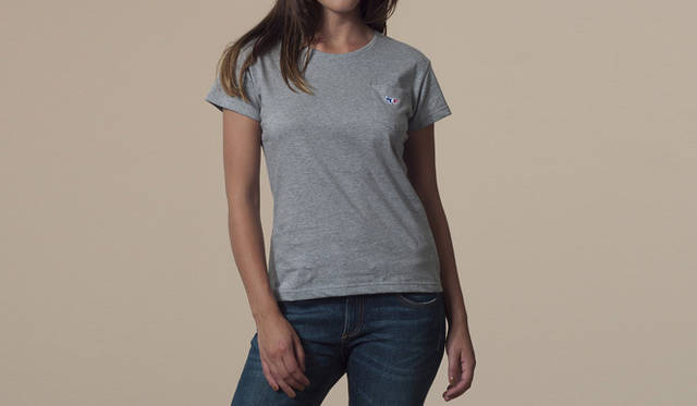 <strong>Kitsuné Parisien｜キツネ パリジャン</strong>　Tee Shirt Parisien｜100％ cotton、フランス製 2万7300円