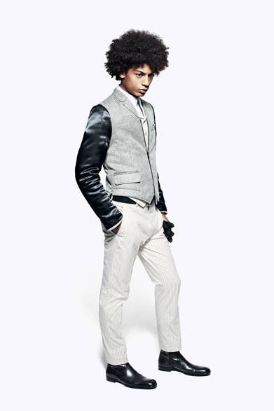 <strong>Alexander McQueen｜アレキサンダー・マックイーン</strong>