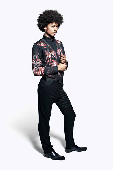 <strong>Alexander McQueen｜アレキサンダー・マックイーン</strong>