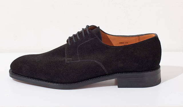 <strong>ISETAN MEN’S｜伊勢丹新宿店メンズ館</strong>　「プレーン ダービー」 9万6000円
