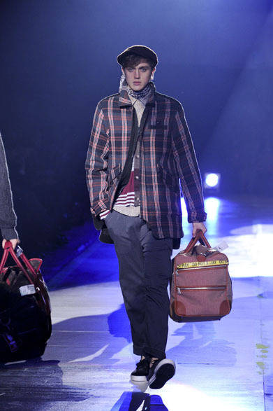 <strong>White Mountaineering｜ホワイトマウンテニアリング</strong>