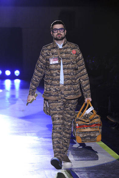 <strong>White Mountaineering｜ホワイトマウンテニアリング</strong>