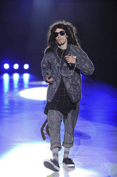 <strong>White Mountaineering｜ホワイトマウンテニアリング</strong>