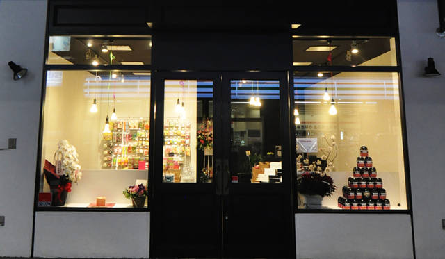 <strong>Bento&co</strong>　お店の外観