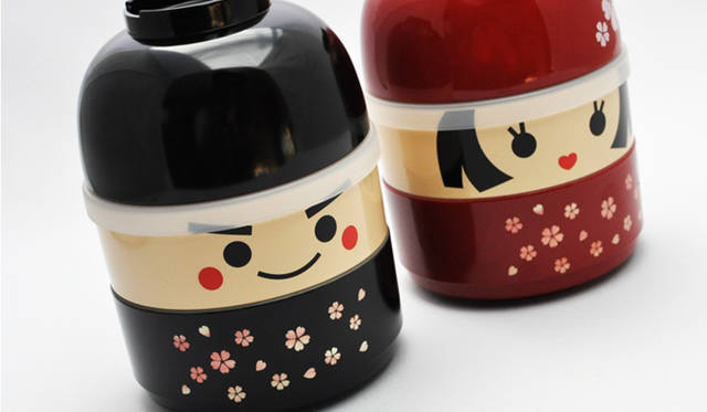 <strong>Bento&co</strong>　こけしをイメージした「こけし弁当」は海外でも人気