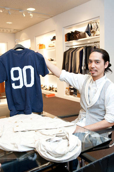 <strong>ESTNATION｜エストネーション</strong>　Tシャツ6720円（バッテン スポーツウェア／エストネーション）