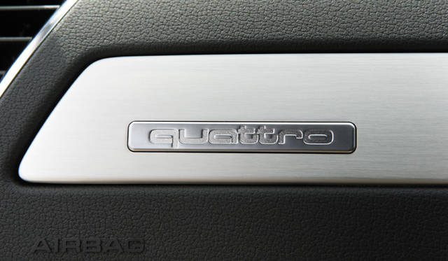 <strong>Audi A4｜アウディA4</strong>