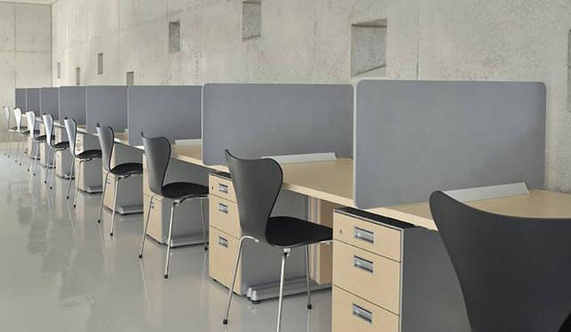 <strong>METAPHYS｜メタフィス</strong>　スタンド型デスクパーティション「patis」