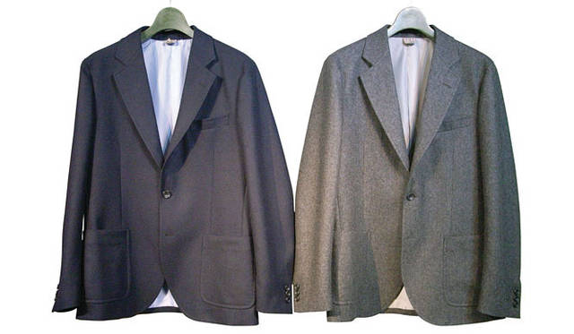 <strong>WORK for PLAY NUMERO UNO｜ワーク フォー プレイ ヌメロ ウーノ</strong>　3つボタン段返りのテーラードジャケット。TAILORED JACKET 各5万400円