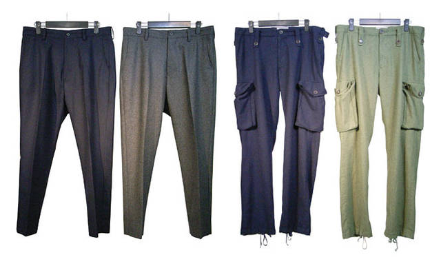 <strong>WORK for PLAY NUMERO UNO｜ワーク フォー プレイ ヌメロ ウーノ</strong>　左／テーラードジャケットとセットアップになるパンツは、トレンドのサルエルパンツを意識したシルエット。TAPERED PANTS 各2万5200円、右／通常コットン素材で作られているカーゴパンツをフラノ素材で再現。CARGO PANTS 各2万5200円