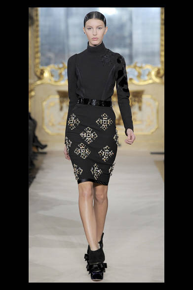 <strong>AQUILANO・RIMONDI｜アキラーノ・リモンディ</strong>　2012-13年秋冬コレクションより