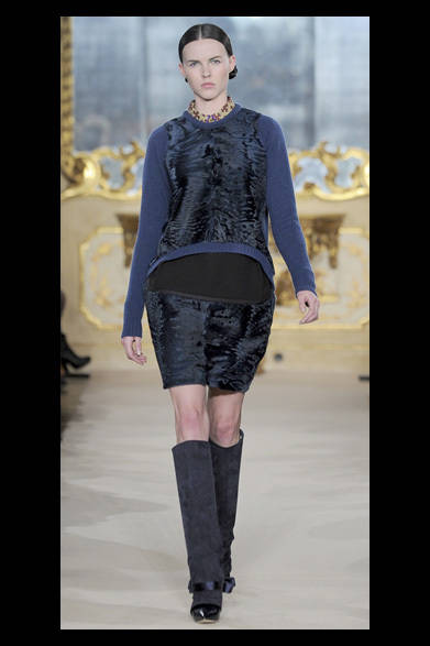 <strong>AQUILANO・RIMONDI｜アキラーノ・リモンディ</strong>　2012-13年秋冬コレクションより