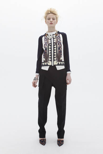 <strong>TOGA｜トーガ</strong>　2012-13年秋冬コレクション速報