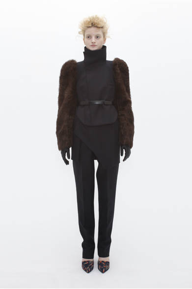 <strong>TOGA｜トーガ</strong>　2012-13年秋冬コレクション速報