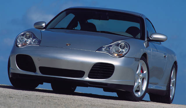 <strong>Porsche 911 Story─5代目996型｜Porsche</strong>　Carrera 4 S｜カレラ4 S