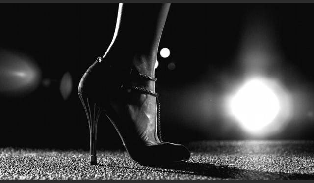 <strong>Vogue presents 『Reverse to Perfection』 a film by Francesco Carrozzini.</strong>