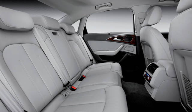 <strong>Audi A6L e-tron concept｜アウディ A6L eトロン コンセプト</strong>