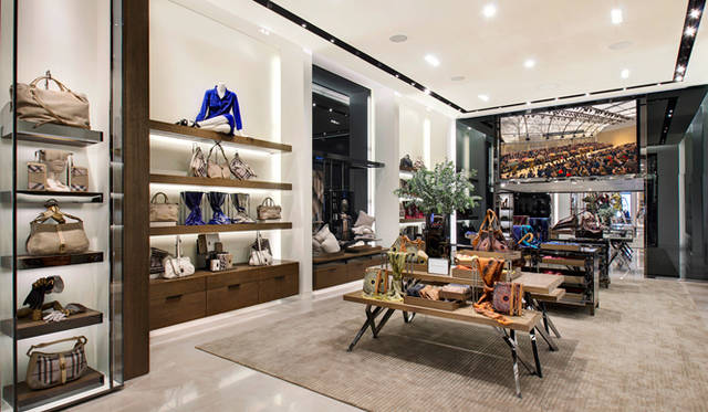 <strong>BURBERRY｜バーバリー</strong>　　BURBERRY STORE – TAIPEI ,TAIWAN