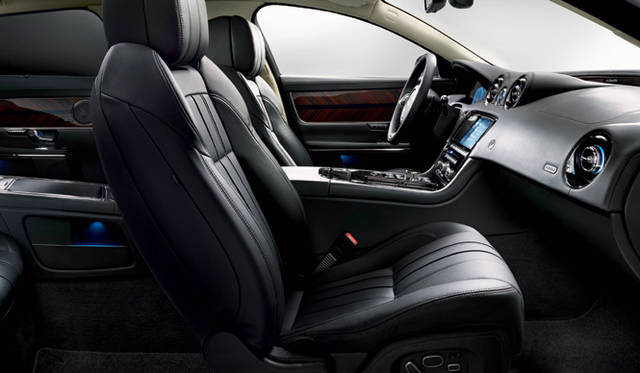 <strong>Jaguar XJ Ultimate｜ジャガー XJ アルティメット</strong>