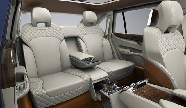 <strong>BentleyEXP 9 F｜ベントレー EXP 9 F</strong>