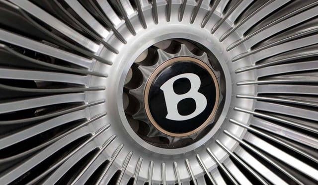 <strong>BentleyEXP 9 F｜ベントレー EXP 9 F</strong>