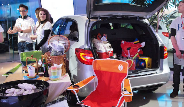 <strong>Mercedes-Benz B-Class｜メルセデス・ベンツ Bクラス</strong>