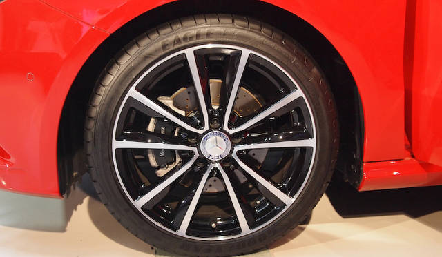 <strong>Mercedes-Benz B-Class｜メルセデス・ベンツ Bクラス</strong>