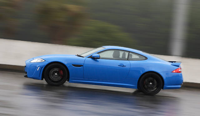 <strong>Jaguar XKR-S｜ジャガー XKR-S</strong>