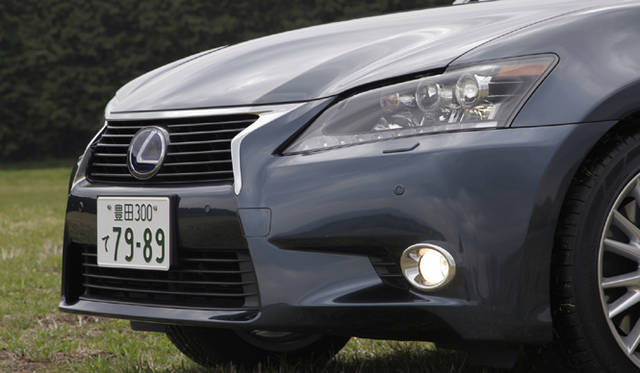 <strong>LEXUS GS 450h version L｜レクサス GS450h バージョン L</strong>