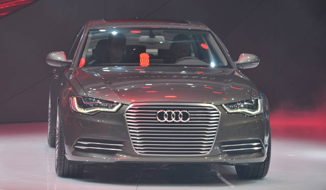 <strong>AUDI A6L e-tron concept｜アウディ A6L eトロン コンセプト</strong>