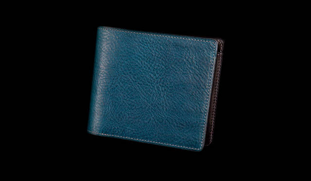 <strong>inquest｜インクエスト</strong>　W11.2×H9.5×D1.6cm。札入れ1万8900円（インクエスト／ヴィンテージ リバイバル プロダクションズ）