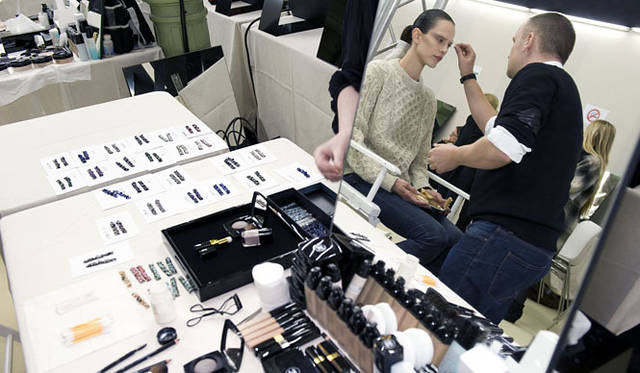 <strong>CHANEL｜シャネル</strong>　シャネル2012-13年秋冬コレクション　© CHANEL 2012