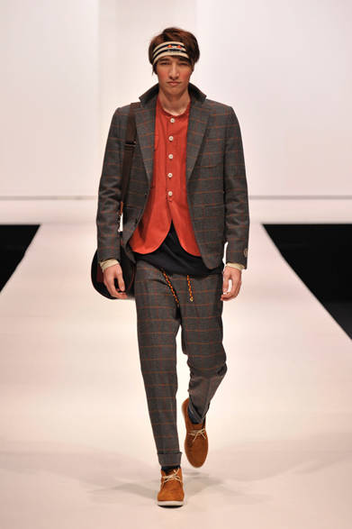 <strong>第2回メンズファッションウィーク・シンガポール（MFWS 2012）</strong>　「BEYOND CLOSET（ビヨンド クローゼット）」