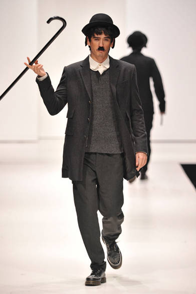 <strong>第2回メンズファッションウィーク・シンガポール（MFWS 2012）</strong>　「D.GNAK（ディ ナック）」