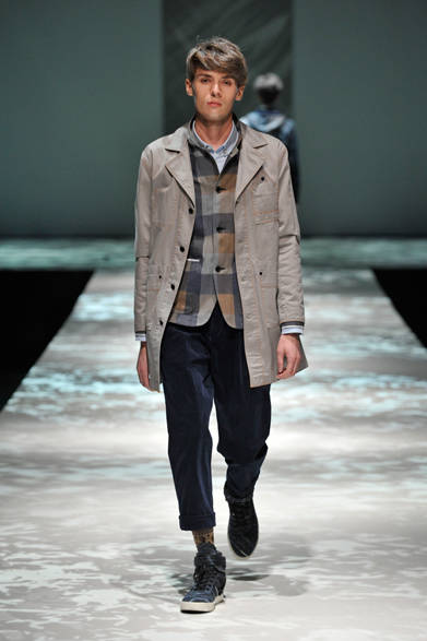 <strong>第2回メンズファッションウィーク・シンガポール（MFWS 2012）</strong>　「FACTOTUM（ファクトタム）」