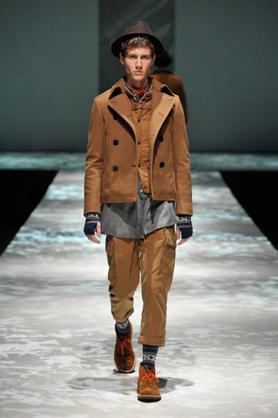 <strong>第2回メンズファッションウィーク・シンガポール（MFWS 2012）</strong>　「FACTOTUM（ファクトタム）」