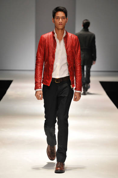 <strong>第2回メンズファッションウィーク・シンガポール（MFWS 2012）</strong>　「JUN HASHIMOTO（ジュン ハシモト）」