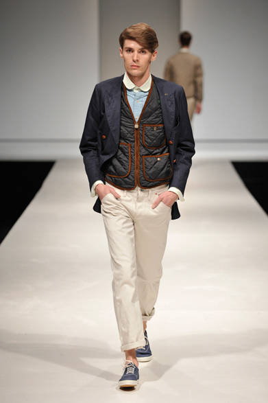 <strong>第2回メンズファッションウィーク・シンガポール（MFWS 2012）</strong>　「PASCAL DONQUINO（パスカル ドンキーノ）」