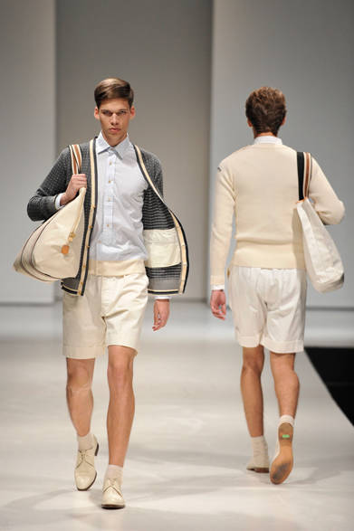 <strong>第2回メンズファッションウィーク・シンガポール（MFWS 2012）</strong>　「PASCAL DONQUINO（パスカル ドンキーノ）」