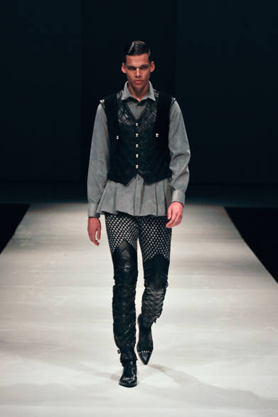 <strong>第2回メンズファッションウィーク・シンガポール（MFWS 2012）</strong>　「ALEXIS MABILLE（アレクシ マビーユ）」