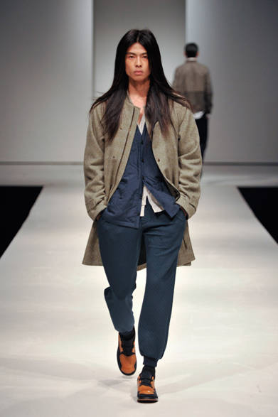 <strong>第2回メンズファッションウィーク・シンガポール（MFWS 2012）</strong>　「CASELY HAYFORD（ケイスリー ヘイフォード）」